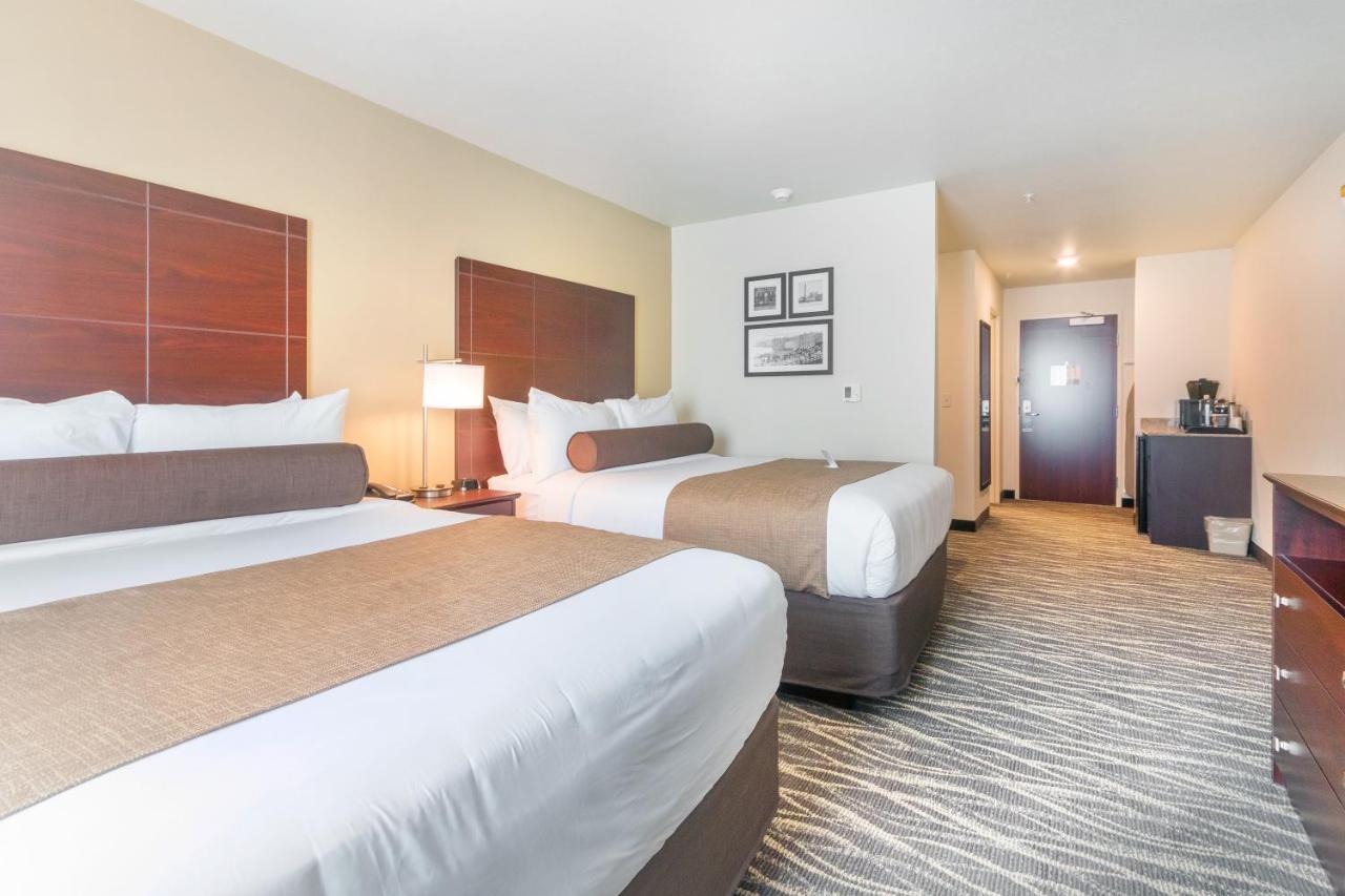 Cobblestone Inn & Suites Fairfield Bay Екстер'єр фото